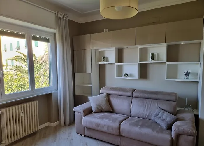 Casa Prima Stella, Genova